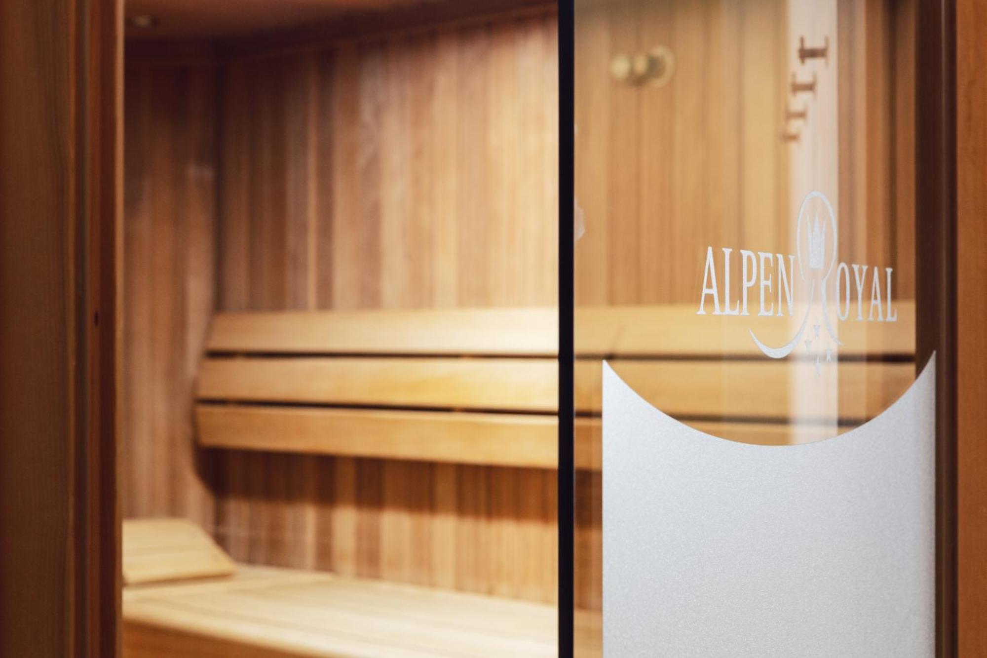Hotel Alpen-Royal Jerzens Luaran gambar