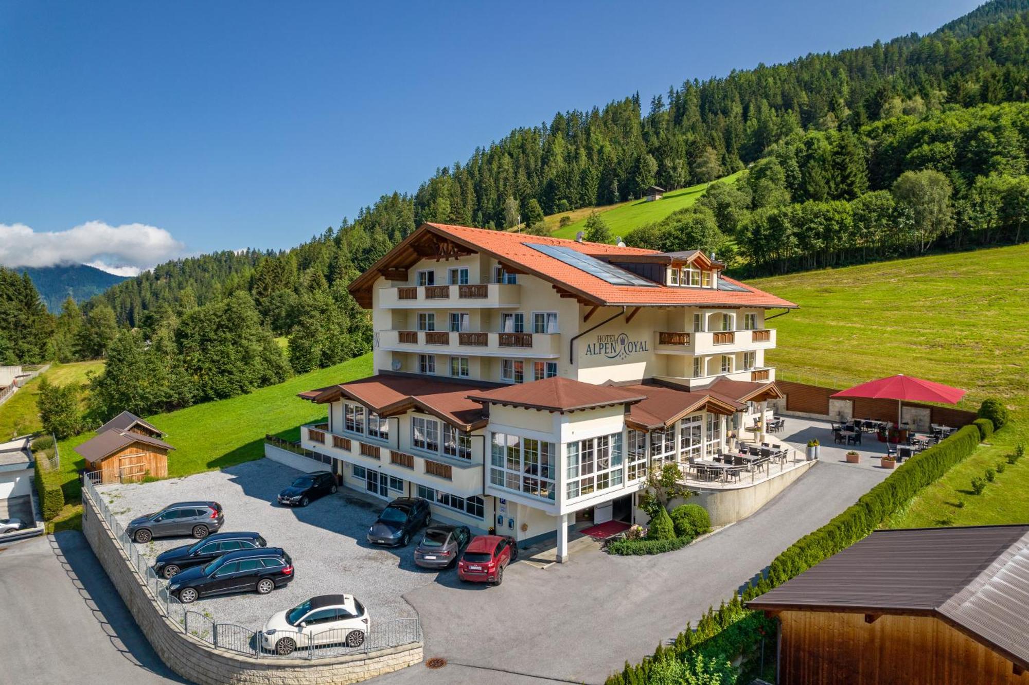 Hotel Alpen-Royal Jerzens Luaran gambar