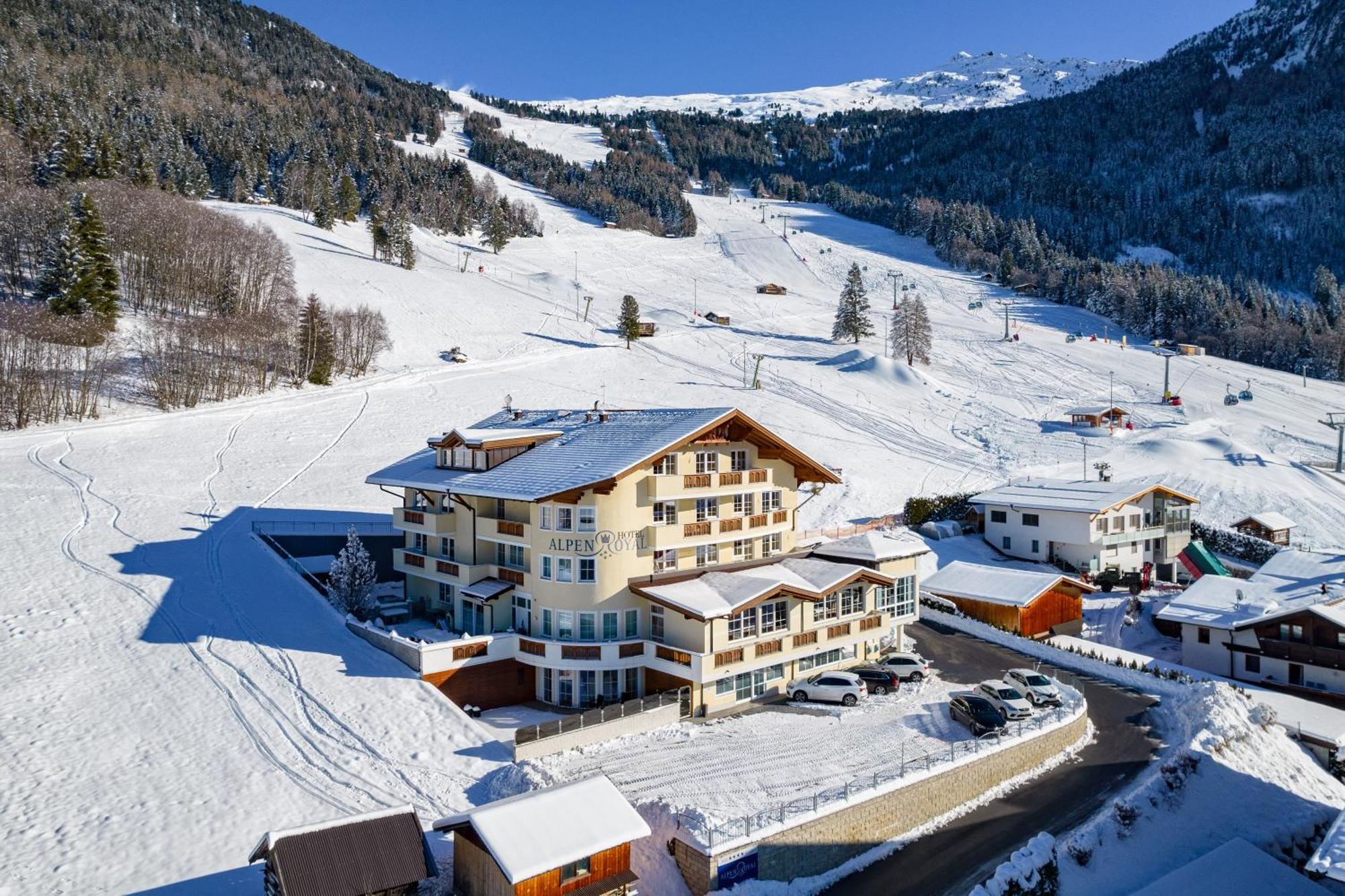 Hotel Alpen-Royal Jerzens Luaran gambar
